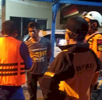 Sar Gabungan Berhasil Selamatkan Dua Nelayan Busel yang Dihantam Ombak di Tanjung Madongka