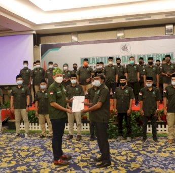 Lantik PW dan PC SNNU di Sultra, Witjaksono Apresiasi Pengurusnya Banyak Diisi Anak Muda