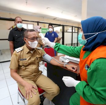 Wawali Palopo Terima Vaksin Dosis Ke-2