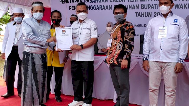 Komisi Pemilihan Umum (KPU) Luwu Timur menggelar Rapat Pleno Terbuka Penetapan Pasangan Calon Terpilih Bupati dan Wakil Bupati Luwu Timur, Sabtu (20/2/2021)