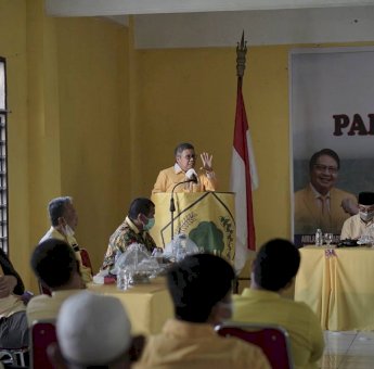 Konsolidasi Golkar di Enrekang, Taufan Pawe Sampaikan Amanah Airlangga Hartarto
