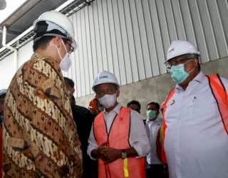 Bahlil Lahadalia Puji Langkah Cepat Ali Mazi Pada Pengembangan Aspal Buton