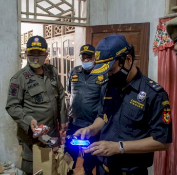 Tingkatkan Pengawasan, Bea Cukai Malili Bersama Satpol PP Luwu Timur Sisir Peredaran Rokok Ilegal