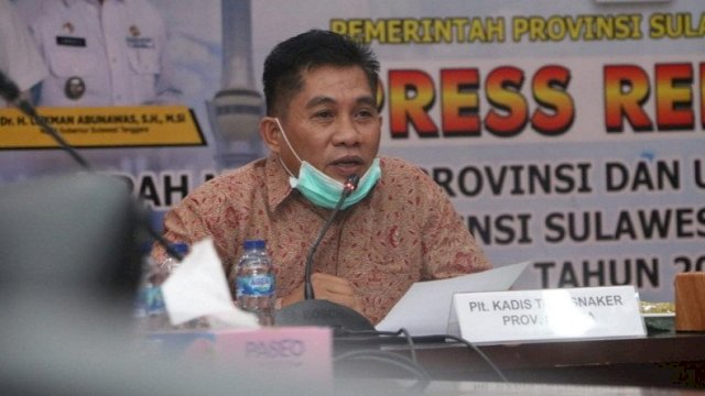 Kepala Disnakertrans Provinsi Sultra Haswandy. Foto: istimewa