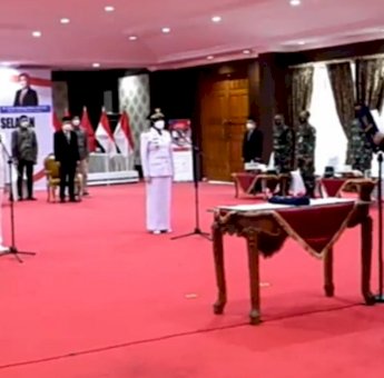 Resmi Lantik Bupati Definitif Mubar dan Pj. Bupati Konsel, Berikut Pesan Ali Mazi