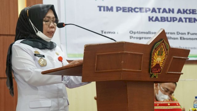 Pjs Sekretaris Daerah Kabupaten Gowa, Kamsina. (Istimewa)