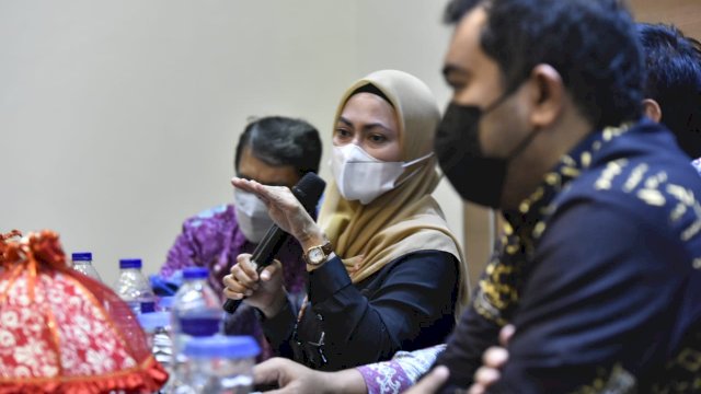 Dialog Publik Pemimpin Muda Harapan Baru, Ini Pesan Bupati Indah Untuk Pemuda
