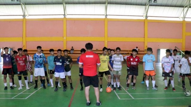 Asosiasi Futsal Kabupaten Luwu Timur bersama Tim Futsal Kabupaten Luwu Timur menggelar seleksi pemain yang akan mengikuti Pra-Kualifikasi Pekan Olahraga Provinsi (Pra-Porprov) Sulawesi Selatan (Sulsel) 
