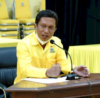 Terpilih Jadi Ketua Golkar Pangkep, AIZ Langsung Teriak &ldquo;AH Presiden, TP Gubernurku&rdquo;