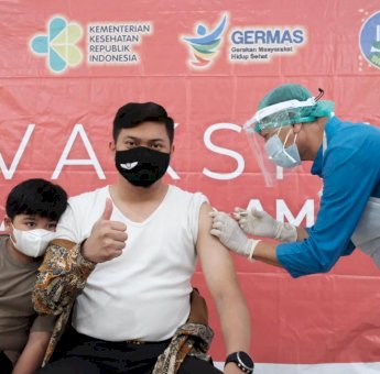 Bupati Gowa Adnan Purichta Jalani Vaksinasi Covid-19 Dosis Kedua