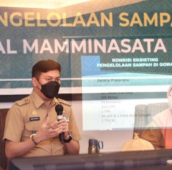 Adnan Purichta Siap Bersinergi Tangani Sampah di Kawasan Mamminasata