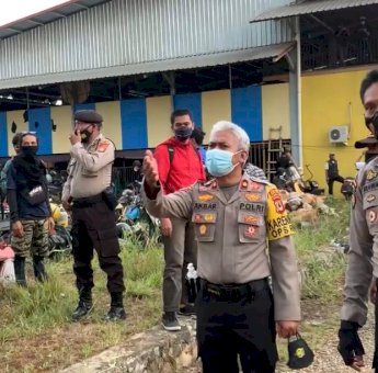 Polisi Bubarkan Kerumunan Komunitas Motor Vespa di Luwu Timur