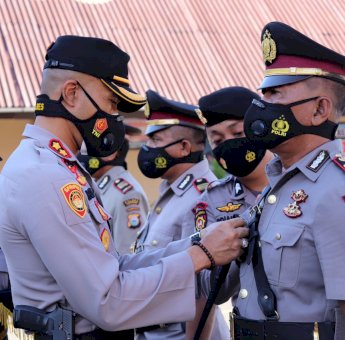 Pimpin Upacara Sertijab Polres Soppeng, Ini Harapan Kapolres AKBP Mohammad Roni