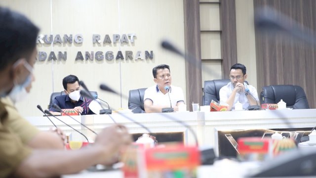 DPRD Makassar Mediasi Polemik Pemecatan Karyawan PT. Alpine Indo Makmur