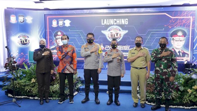 Launching Elektronic Traffic Law Enforcement (ETLE) Polda Sulsel di Aula Polrestabes Makassar, Selasa (23/03/2021).