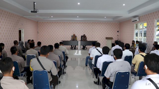 Cegah Paham Radikalisme, Kapolres Soppeng: Bhabinkamtibmas dan Sat Intelejen Ujung Tombak Kepolisian