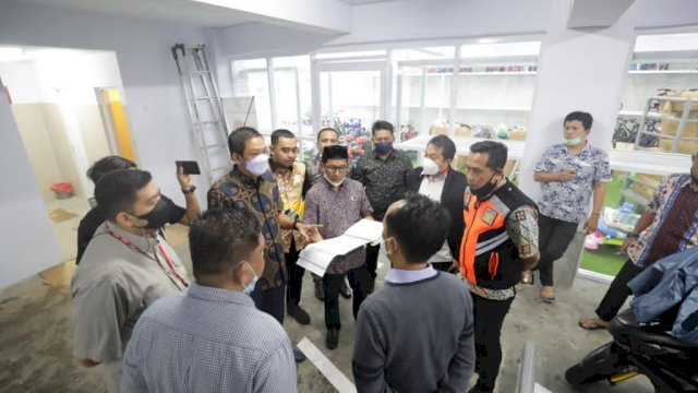 Komisi C DPRD Kota Makassar melakulan sidak di Grand Toserba Jl. Metro Tanjung Bunga, Kamis (01/04/2021).