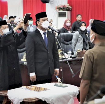 Syukran Kahfi Resmi Dilantik Jadi Anggota DPRD Makassar Pengganti Zaenal Beta