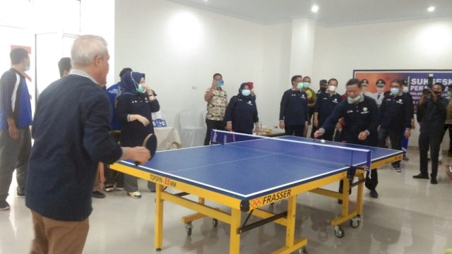 Pembukaan Lomba Tenis Meja di Kantor Dinas PU Provinsi Sultra. Foto: istimewa