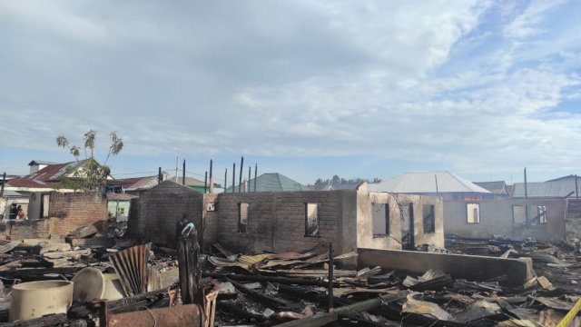 Kebakaran di Bone Hanguskan Sepuluh Rumah Tewaskan Bocah 10 Tahun