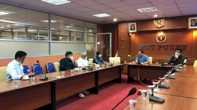 Suasana pertemuan Pemprov Sultra dan PWI Pusat. Foto: Diskominfo Sultra