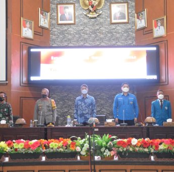 Hadiri Pelantikan KNPI Sinjai, Ini Harapan Bupati Andi Seto