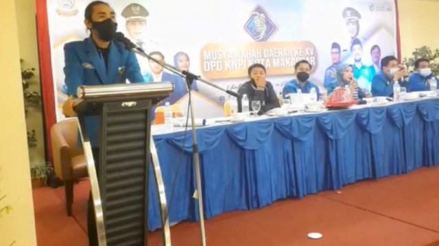 Wakil Ketua DPD I KNPI Sulsel yang juga Korwil Makassar, Ampi Amrullah saat meminta Musda XV KNPI Kota Makassar ditunda.