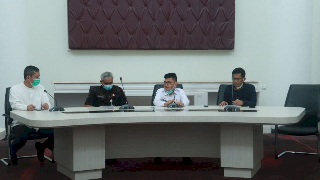 Wali Kota Palopo Bersama BPN dan Kejari Menggelar Pertemuan Membahas Sertifikasi Lahan Masjid Agung, Jumat (16/4/2021).