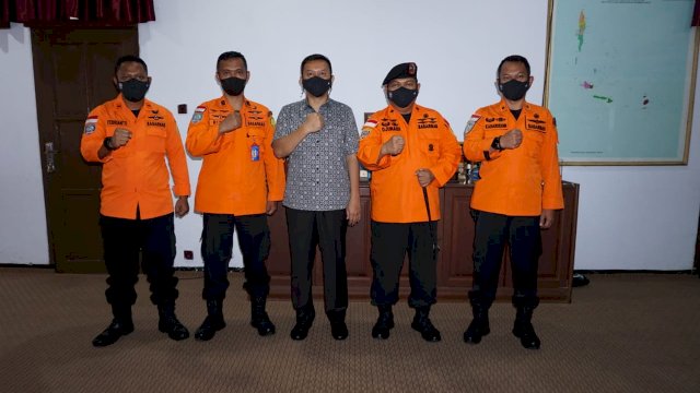 Kepala Basarnas Sulsel, Djunaidi, melaksanakan kunjungan kerja ke Kabupaten Selayar, Senin (18/4/2021).