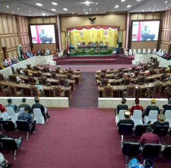 Ali Mazi Ajak Seluruh Pihak Lakukan Penghormatan pada Tokoh Pemekaran dan Pembangunan Sultra di Masa Lalu