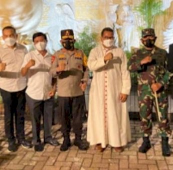 Berikan Rasa Aman, Pangdam dan Kapolda Sumut Kunjungi Gereja Katedral Medan