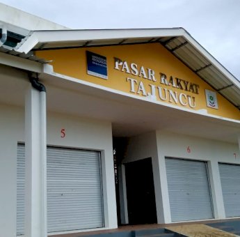 Tak Ada Ketegasan Dari Pengelola, Pasar rakyat Tajuncu Soppeng Terancam Tidak Digunakan