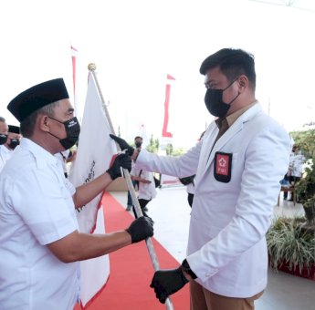 Lantik Pengurus PMI Takalar, Adnan Purichta Ichsan Ajak Tumbuhkan Semangat Baru