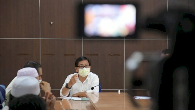 Wakil Bupati Luwu Utara, Suaib Mansur saat memimpin rapat koordinasi terkait teknis pelaksanaan Shalat Idul Fitri 1442 H. Jumat (30/04/2021)