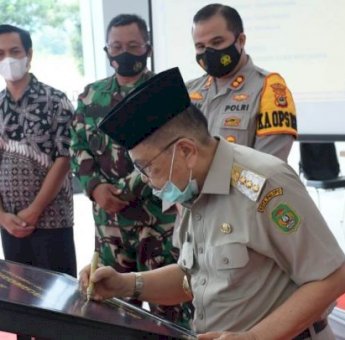 Judas Amir Resmikan Showroom Termegah di Palopo