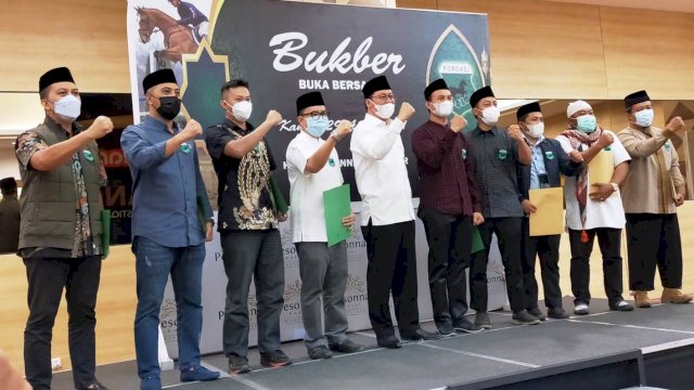 Kini Ada Lomba Memanah Berkuda