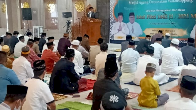 Salat Idul Fitri 1442 Hijriyah di Masjid Aging Darussalam Watansoppeng Digelar Dengan Prokes Ketat