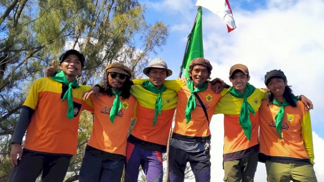 IPKA Indrakila Malang Kukuhkan Anggota Tetap di Puncak Watu Pecah