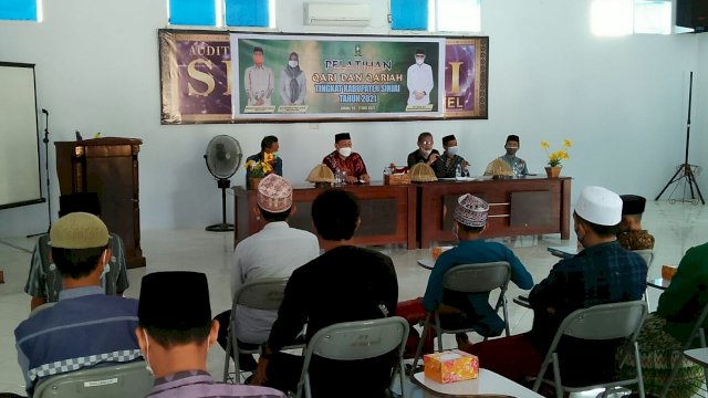 Puluhan Kafilah saat mengikuti training Center di aula Hotel Srikandi Sinjai