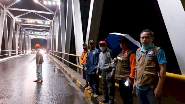 Curah Hujan Tinggi BPBD Lutra Imbau Warga Disekitar Bantaran Sungai Waspada