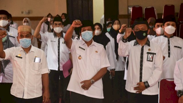 Pelepasan Kafilah Pemkab Soppeng yang akan mengikuti Lomba STQH XXXII di Kabupaten Sidrap, Rabu (02/06/2021).