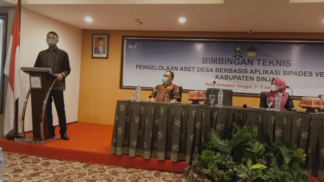 Buka Bimtek Sipades Bupati Sinjai Harap Desa Mampu Kelola Aset Dengan Baik