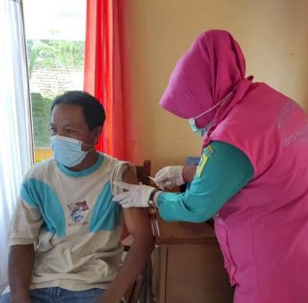 Vaksinasi Covid-19 Sisakan Satu Kelurahan di Sinjai Utara