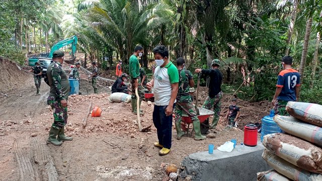 Hari Ke Tujuh Program TMMD ke-111 Kodim Selayar, Pembangunan Jalan Bitombang-Tola Tembus Lebih 3 KM
