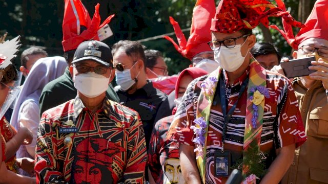 Di Kabupaten Gowa, Sandiaga Uno Kepincut Bassang dan Sikaporo
