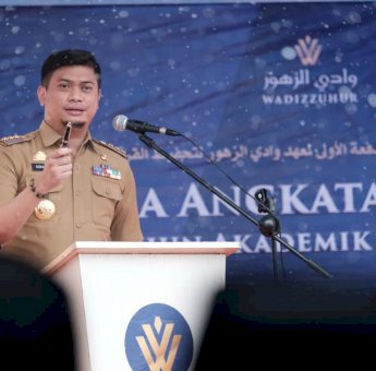 Dukung Pembangunan Pesantren Wadizzuhur Bungaya, Adnan Beri Bantuan Rp100 Juta