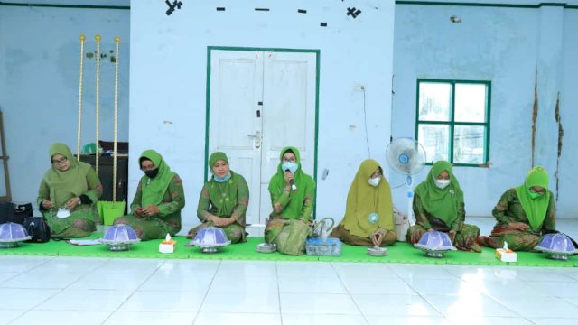 Muslimat NU Sulawesi Selatan bersama Pengurus Muslimat NU Kota Palopo menggelar silaturahmi di Gedung NU Palopo, Jl Poros Balandai, Kelurahan Balandai, Kamis (24/6/2021) siang.
