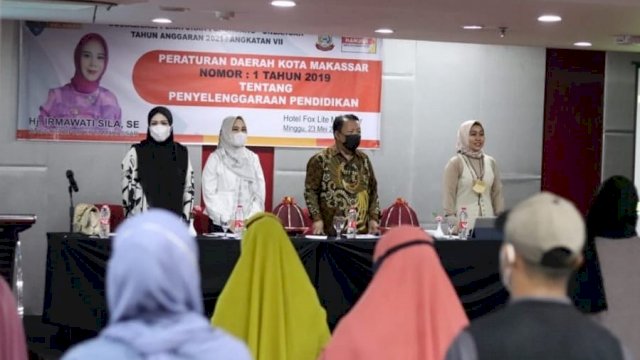 Jelang Penerimaan Siswa Baru, Anggota DPRD Makassar Irmawati Sila Sosialisasikan Perda Pendidikan