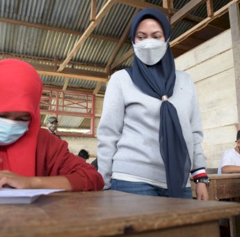 Ke Seko, Bupati Luwu Utara Tinjau Pelaksanaan Ujian Sekolah