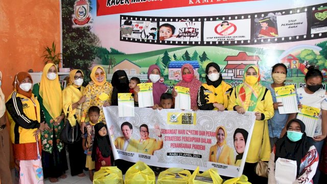Pengurus Kesatuan Perempuan Partai Golkar (KPPG) Sulsel saat berfoto bersama belum lama ini.